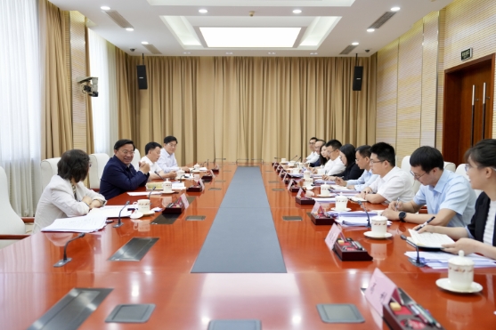 农业农村部党组召开深入贯彻中央八项规定精神学习教育征求意见座谈会