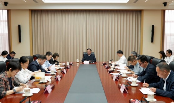 韩俊在办公厅调研时强调 扎实推动学习教育走深走实 锻造坚强有力的模范机关